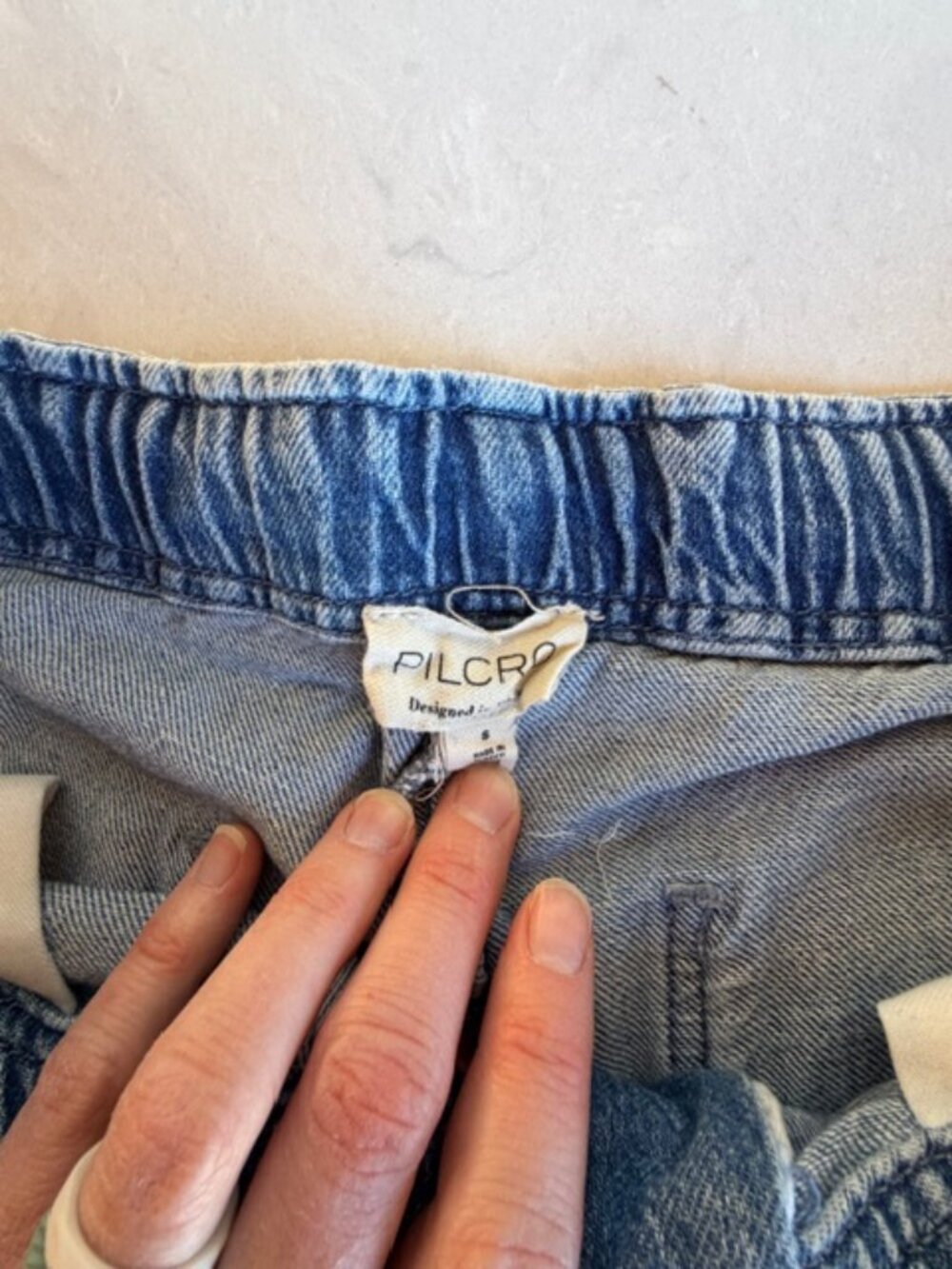 Drawstring Wide-Leg Jeans - Picture 3 of 4